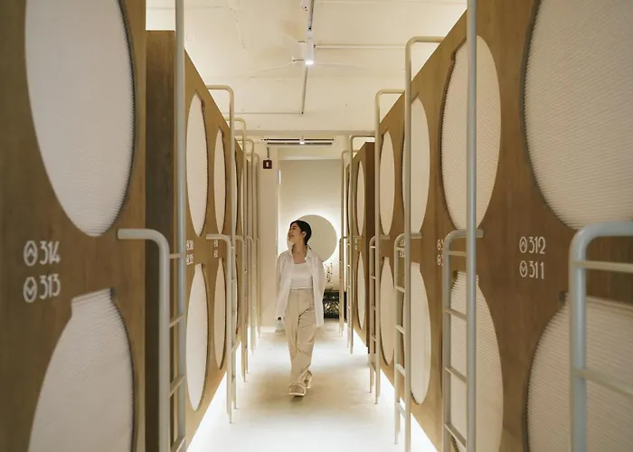 D A L Premium Capsule Hotel a capsule Seul