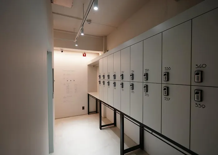 D A L Premium Capsule Hotel a capsule *