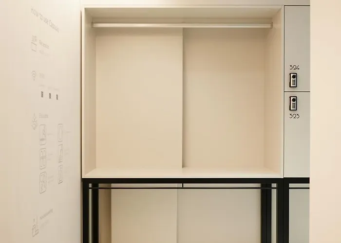 D A L Premium Capsule Hotel a capsule